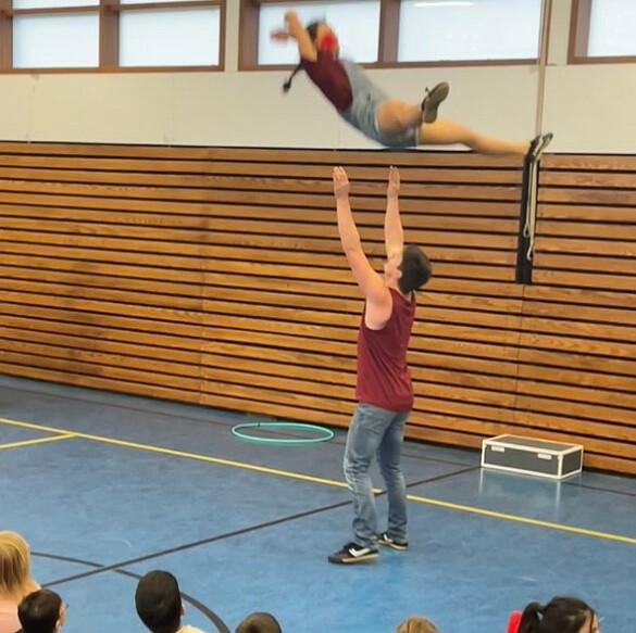 Tourende B&uuml;hne 3